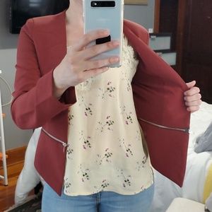 Maroon cropped blazer